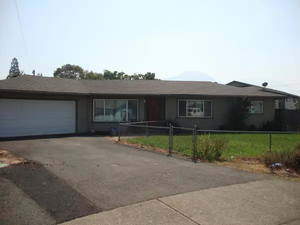 1405 NE Laura, Grants Pass, OR 97526