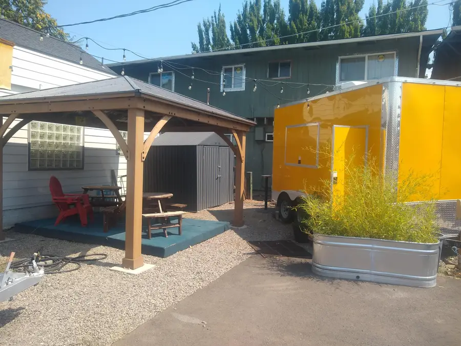 719 Bennett Avenue, Medford, OR 97504 - #2