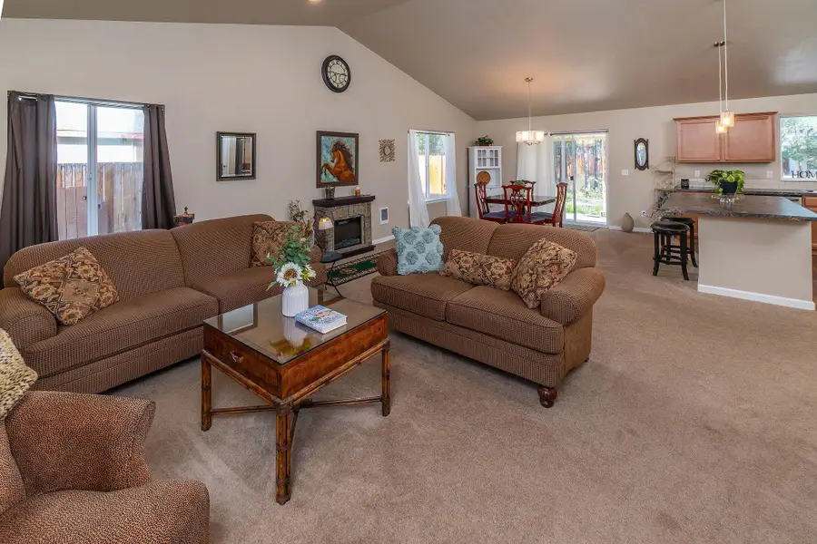 17316 Golden Eye, Bend, OR 97707 - Image #3