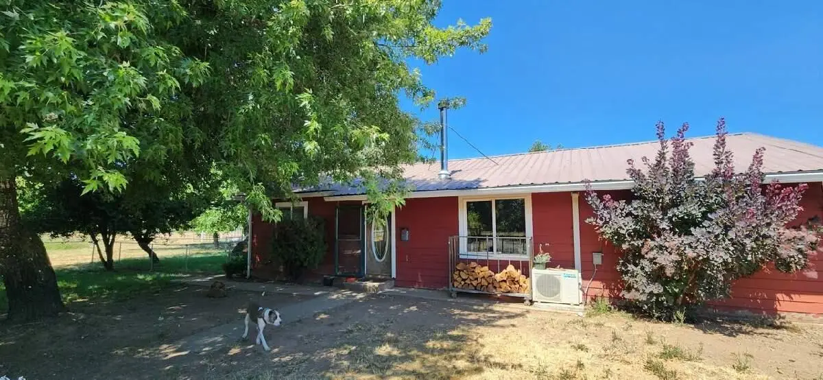 6795 Holland Loop, Cave Junction, OR 97523 - Image #1