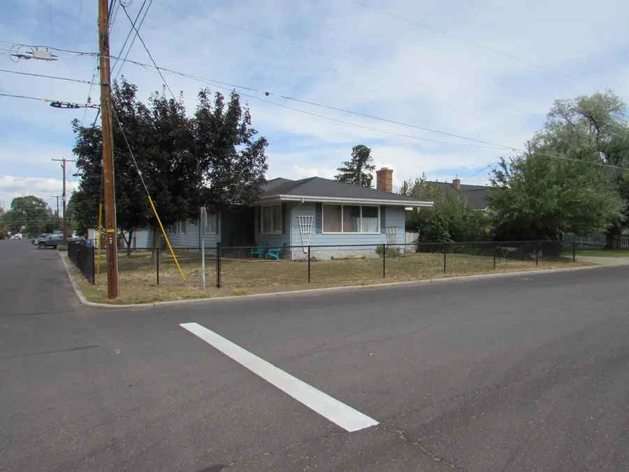 110 NE Idlewood, Prineville, OR 97754 - Image #3