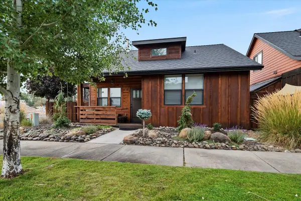 363 E Aspenwood, Sisters, OR 97759