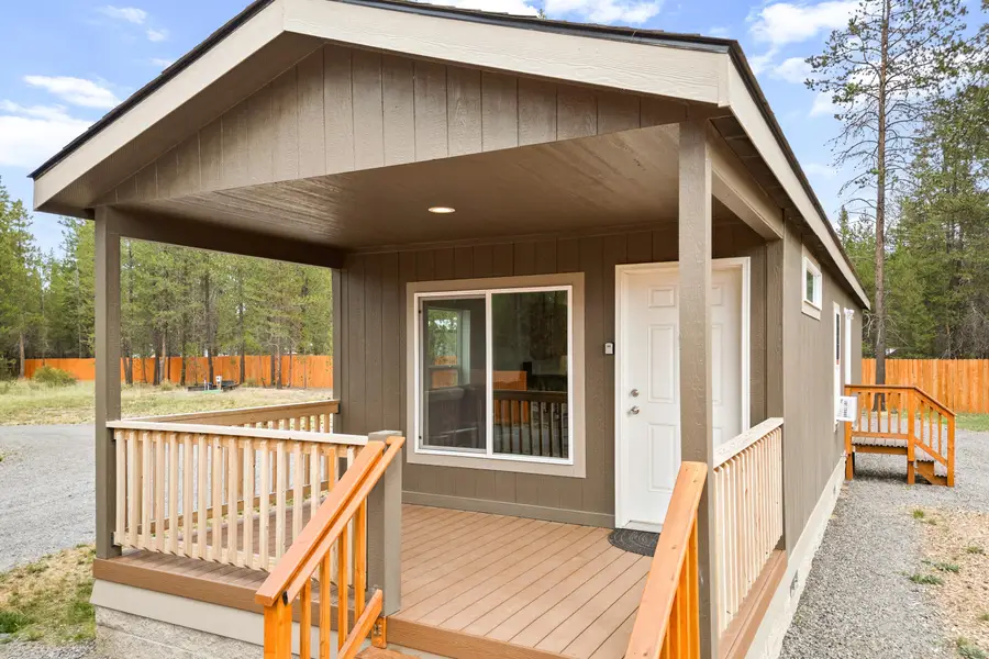 51460 Pengra, La Pine, OR 97739 - Image #2