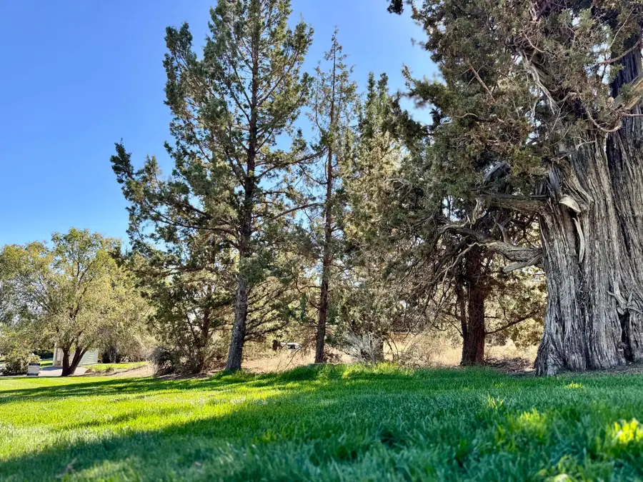 SW 34th, Redmond, OR 97756 - Image #3