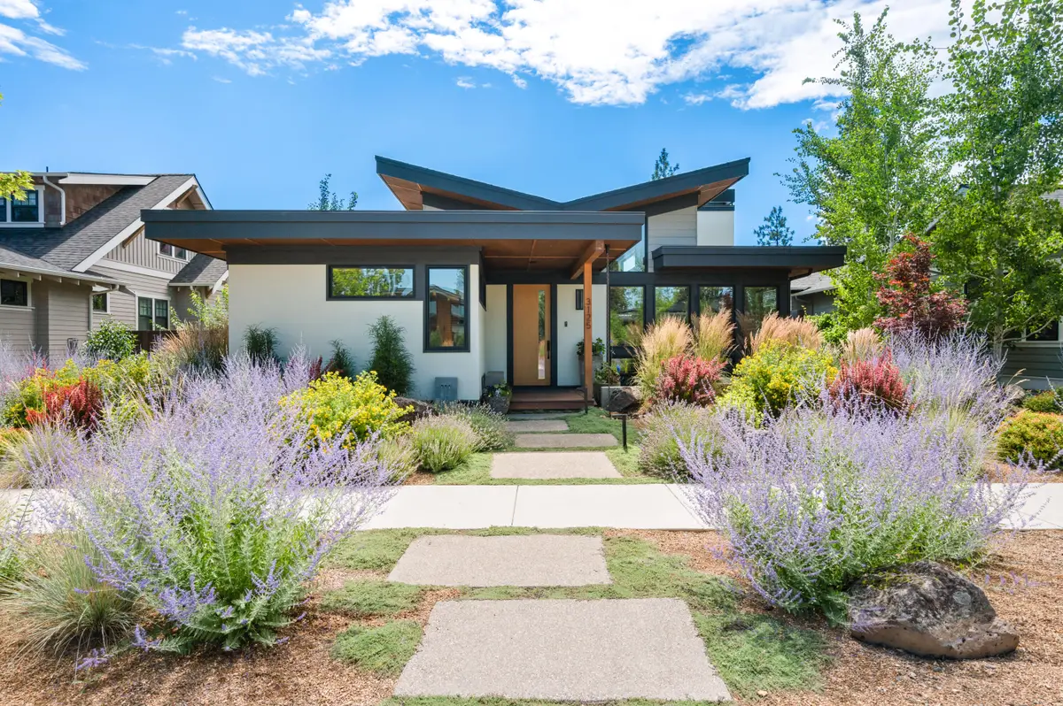 3125 NW Blodgett, Bend, OR 97703 - Image #1