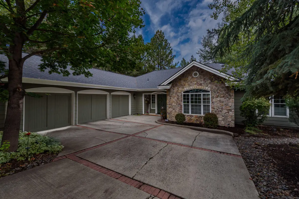 20412 Buttermilk Court, Bend, OR 97702 - Image #1