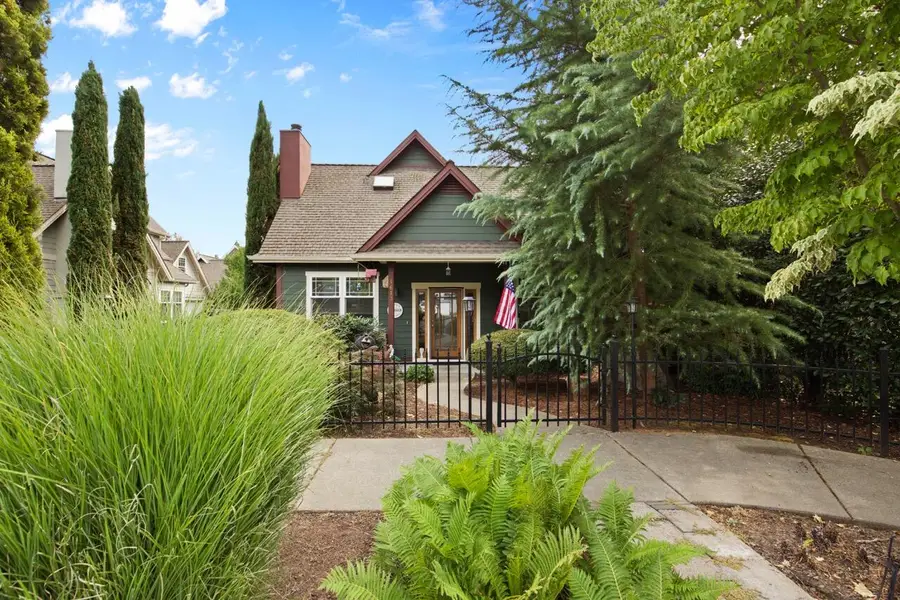 1613 SW I, Grants Pass, OR 97526 - Image #2