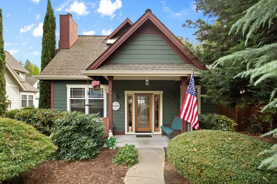 1613 SW I, Grants Pass, OR 97526 - Image #3