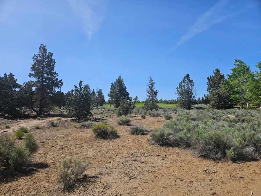 23031 Brushline, Bend, OR 97701 - Image #2