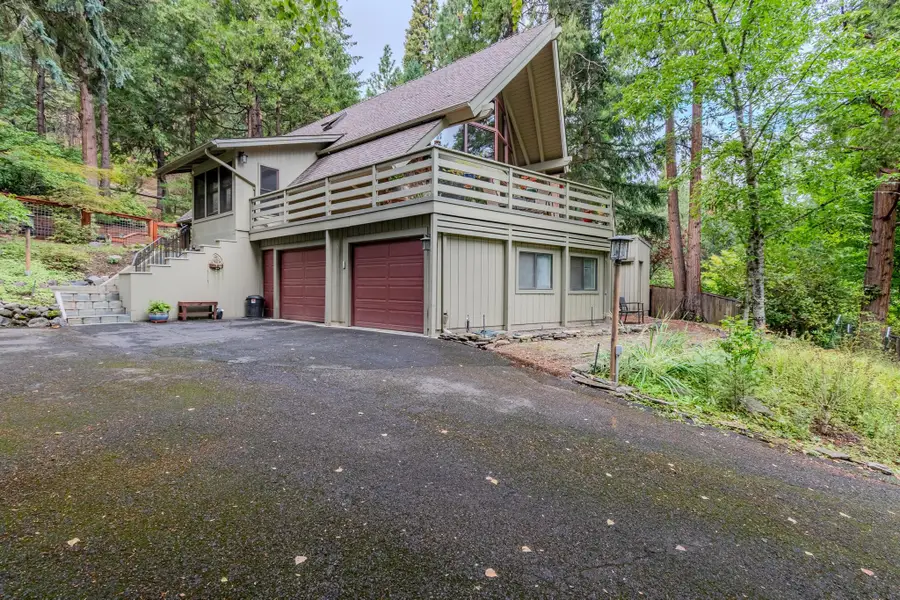 355 Granite, Ashland, OR 97520 - Image #3