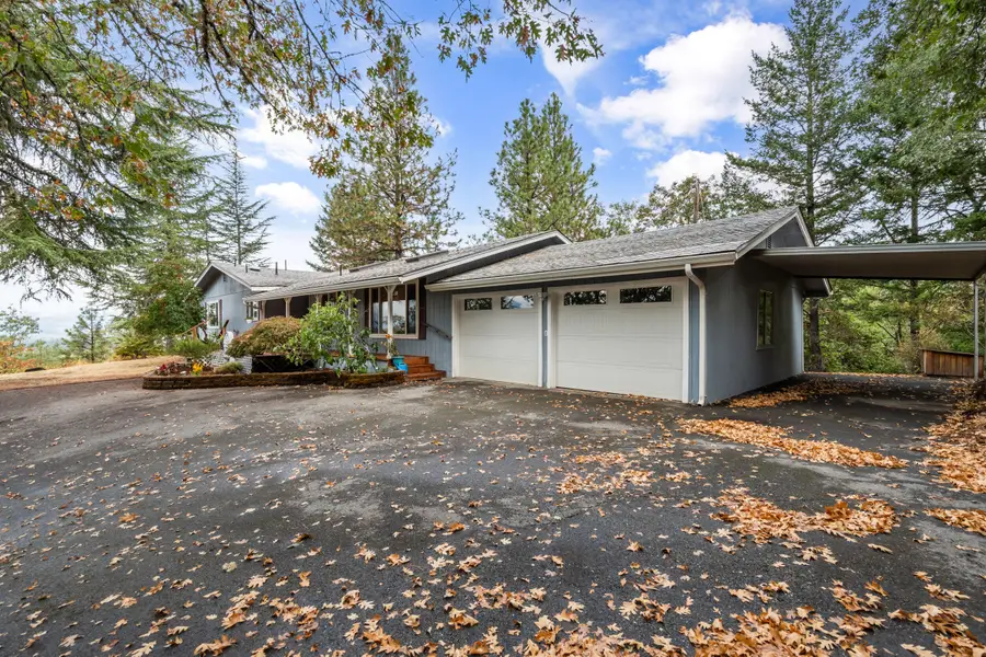 259 Tina, Grants Pass, OR 97526 - Image #3