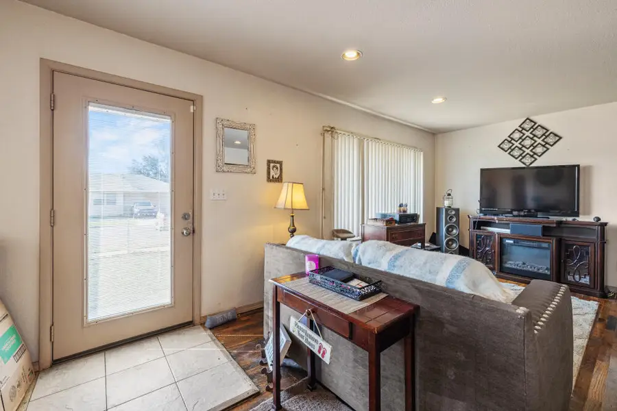 2545 Darrow, Klamath Falls, OR 97601 - Image #2