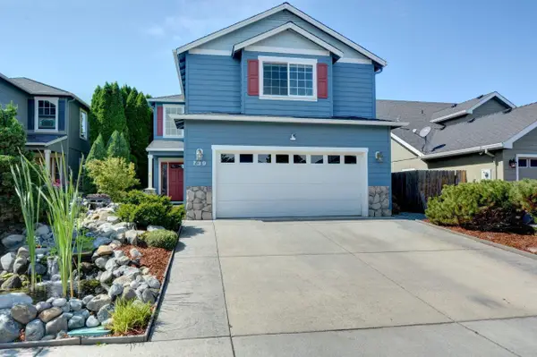739 Spring Valley Drive, Medford, OR 97501