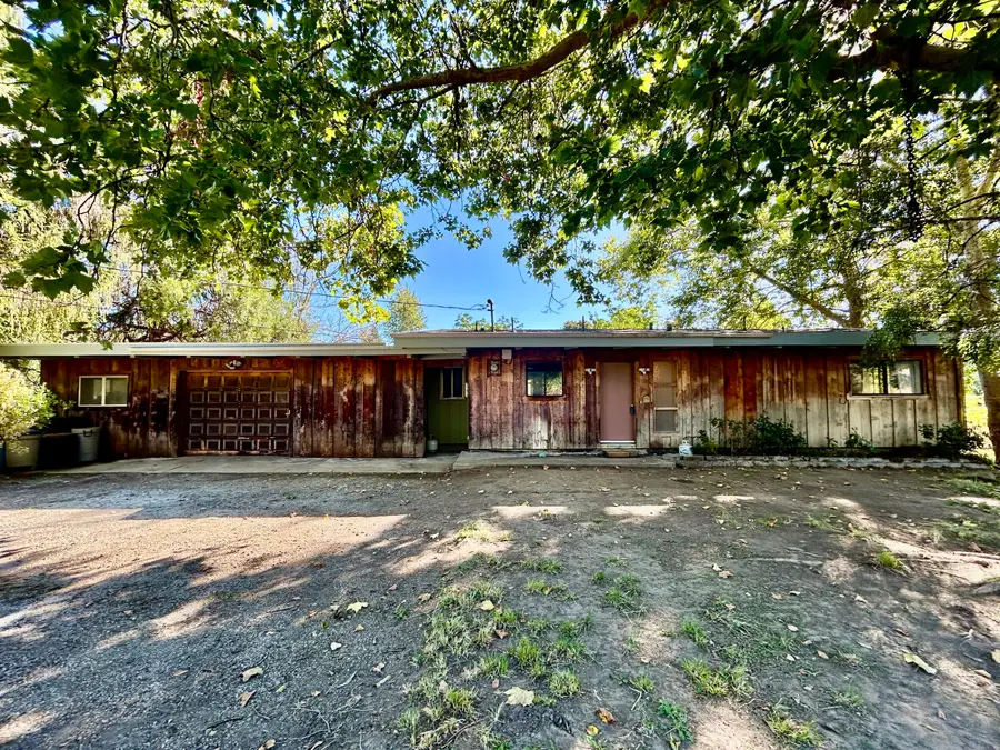 2864 Griffin Creek, Medford, OR 97501 - Image #2