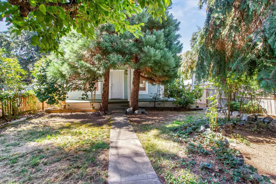 238 Gilbert, Glendale, OR 97442 - Image #3