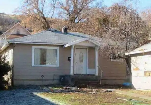 734 N 10th, Klamath Falls, OR 97601