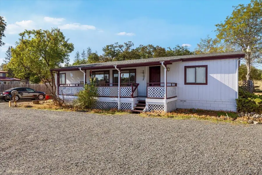 11615 Michael, Central Point, OR 97502 - Image #2