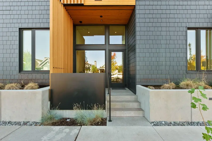 2745 NW Ordway Avenue #104, Bend, OR 97703 - #3