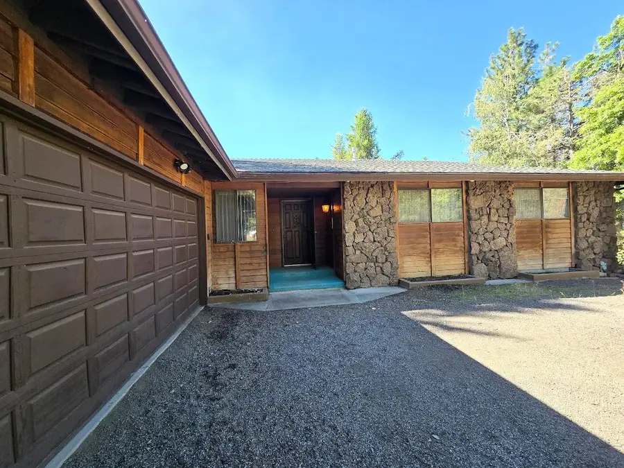 11661 Whispering Pines, Keno, OR 97627 - Image #2