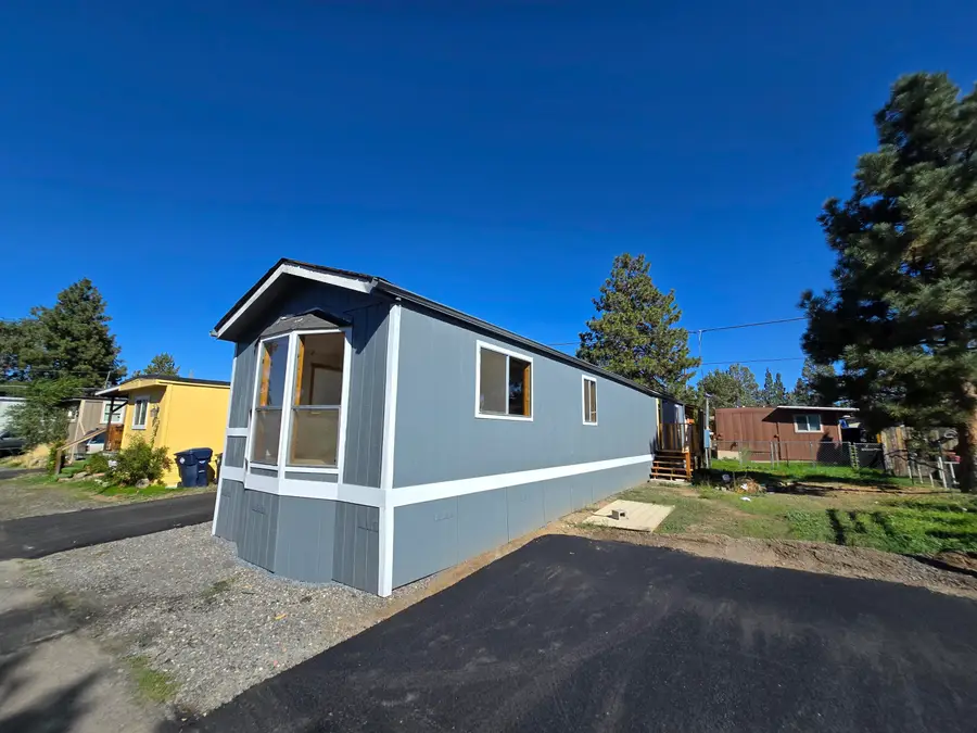 63930 N Hwy 97, Bend, OR 97701 - Image #3