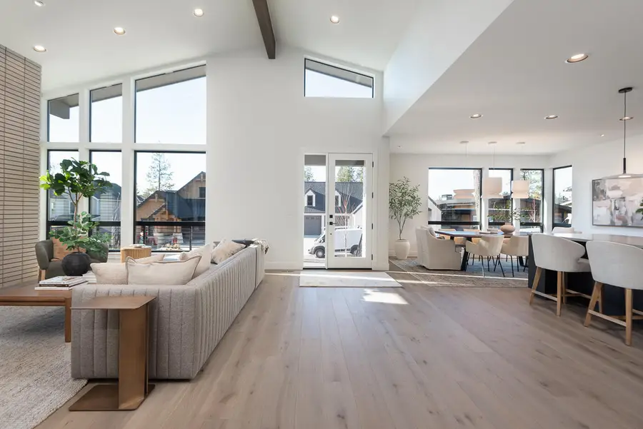 2996 NW Polarstar, Bend, OR 97703 - Image #3