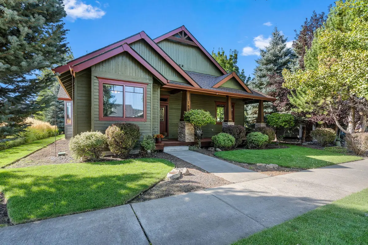 759 S Birch, Sisters, OR 97759 - Image #1