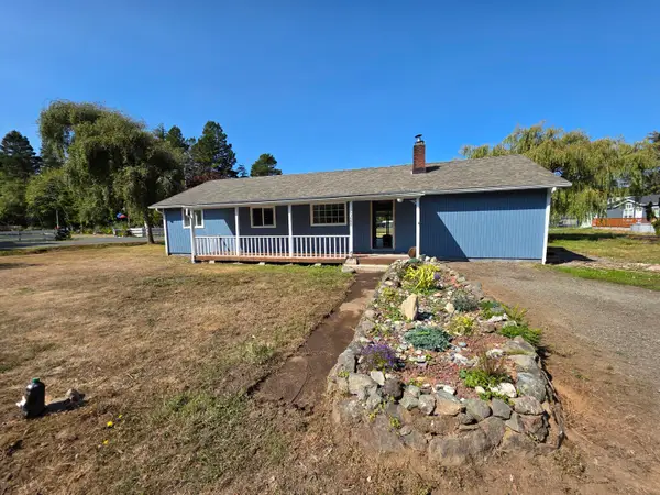 63680 Wallace, Coos Bay, OR 97420