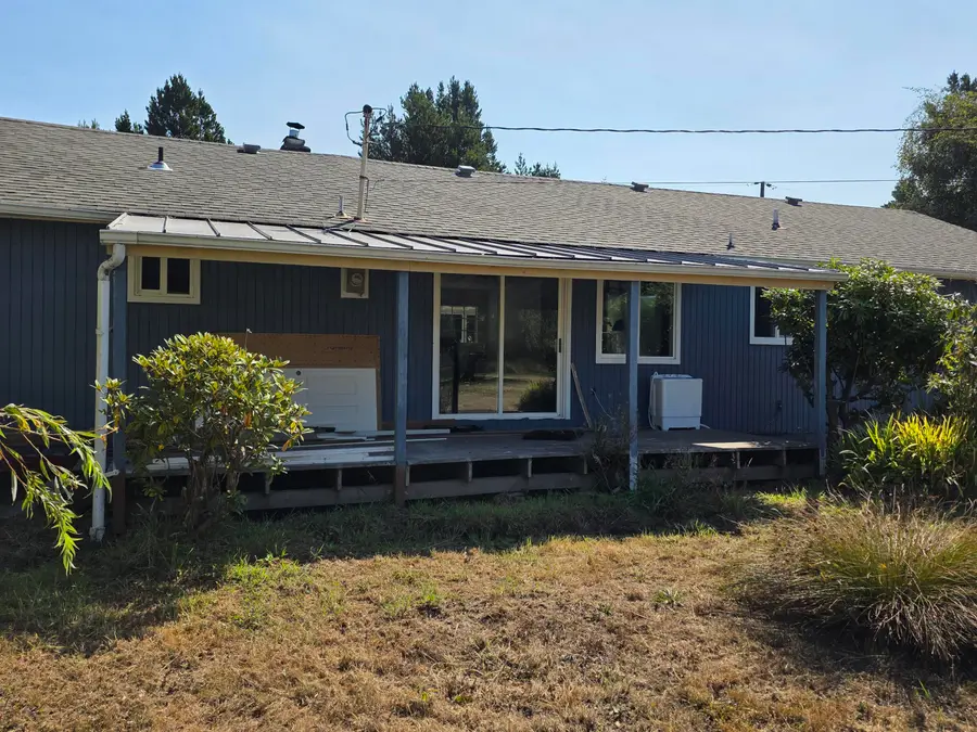 63680 Wallace, Coos Bay, OR 97420 - Image #3