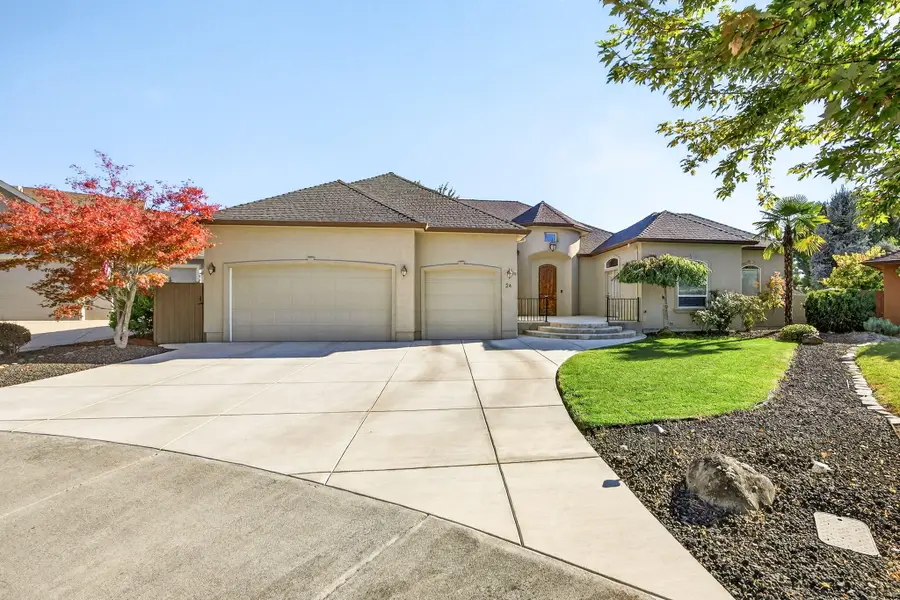 24 Blackstone, Eagle Point, OR 97524 - Image #3