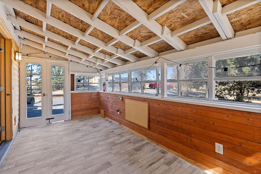 2132 SW Culver Highway, Madras, OR 97741 - #2