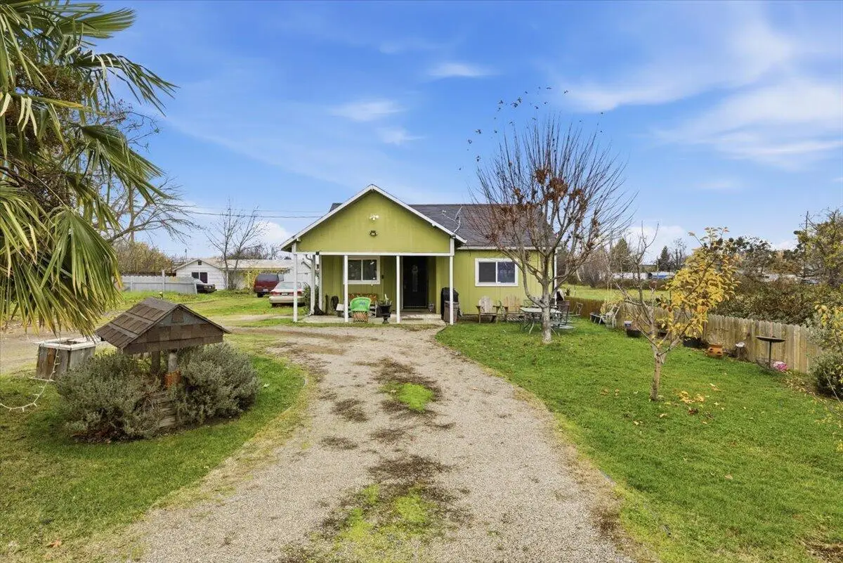 1129 Pinecroft, Medford, OR 97501 - Image #1