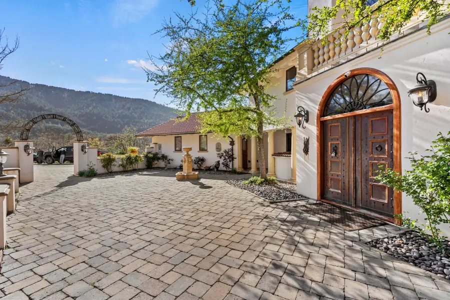 3721 Old Highway 99 S, Ashland, OR 97520 - Image #2