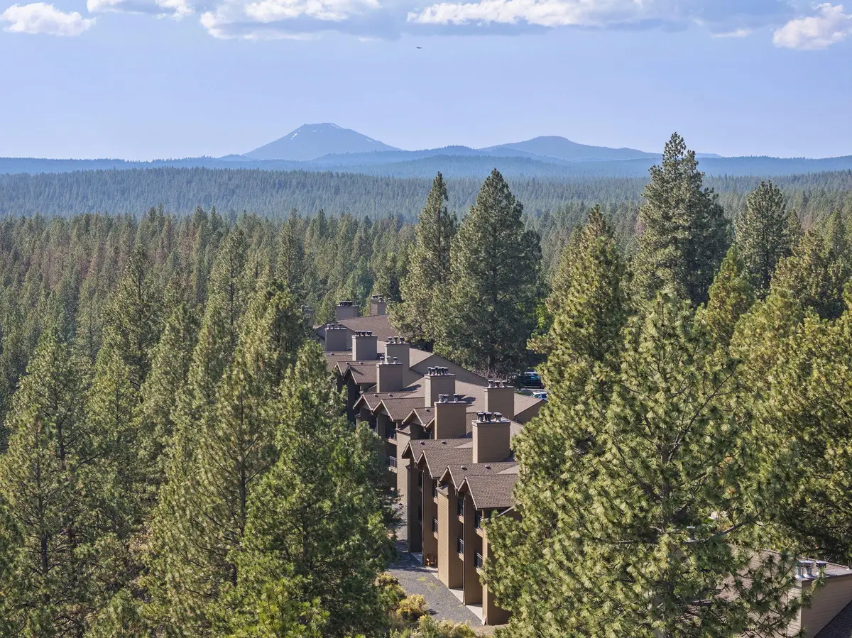 18575 SW Century, Bend, OR 97702 - Image #1