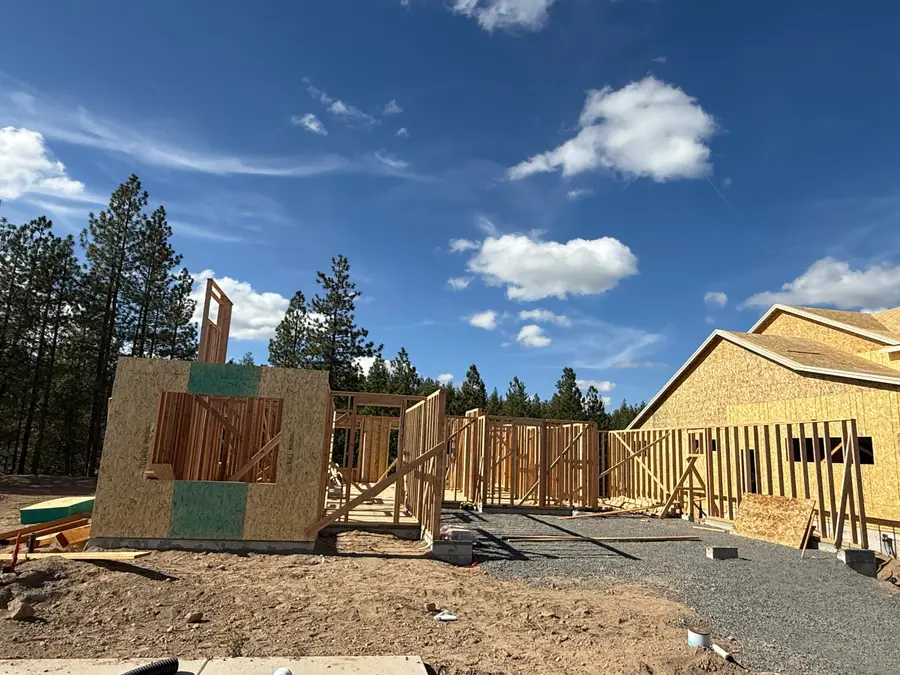 1349 NW Ochoa, Bend, OR 97703 - Image #2