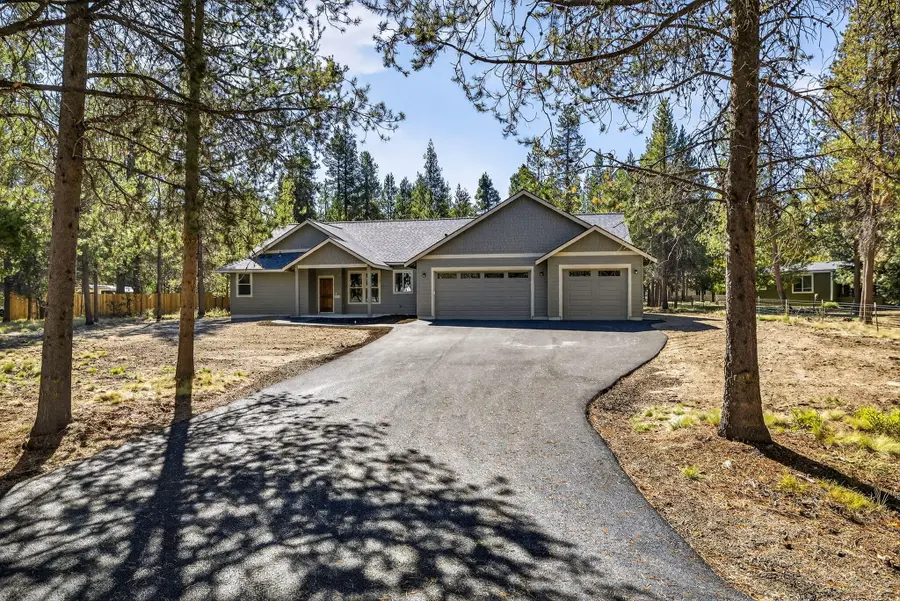 16065 Cascade, La Pine, OR 97739 - Image #3