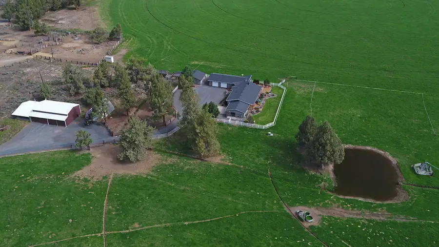 61140 Obernolte, Bend, OR 97701 - Image #2