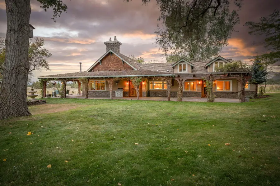 21925 Bear Creek, Bend, OR 97701 - Image #2