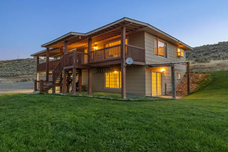 10580 Buesing, Klamath Falls, OR 97603 - Image #2