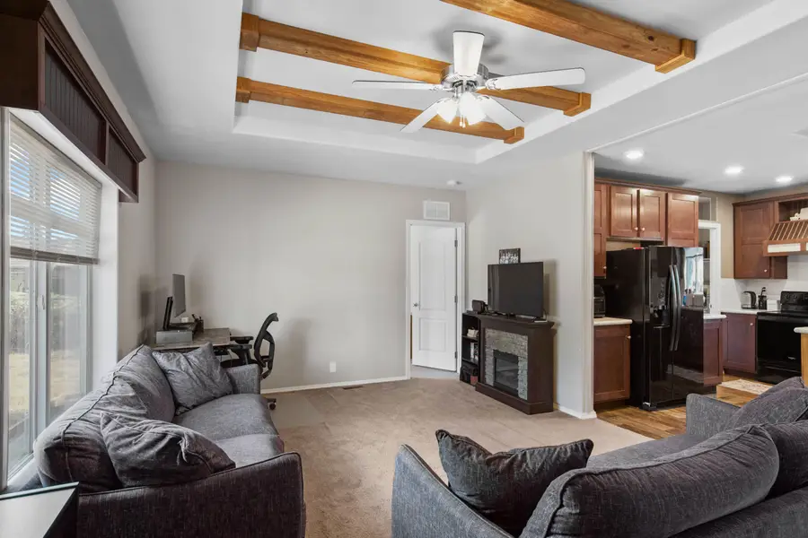 212 S Junction, Cave Junction, OR 97523 - Image #3