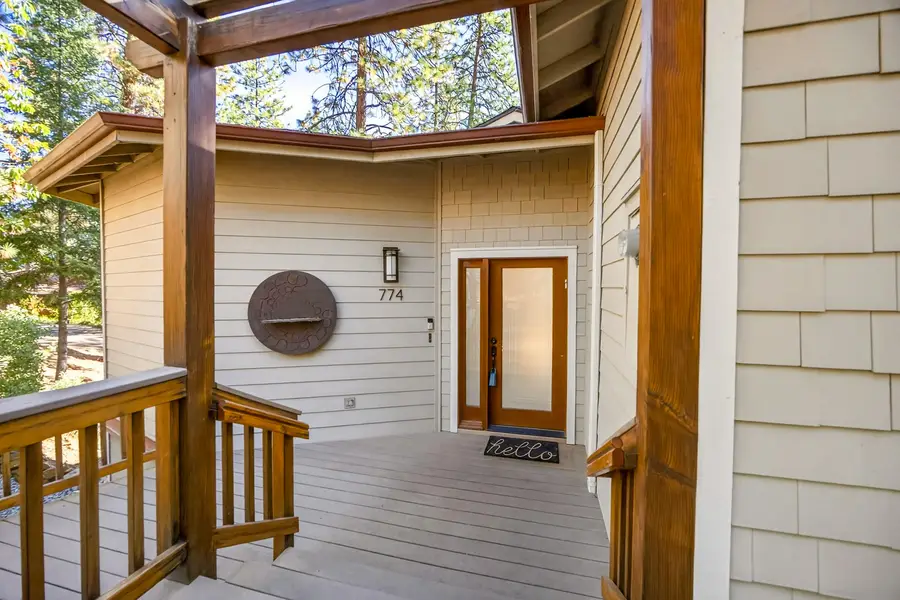 774 Lisa, Ashland, OR 97520 - Image #3