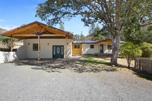 4456 Highway 238, Jacksonville, OR 97530