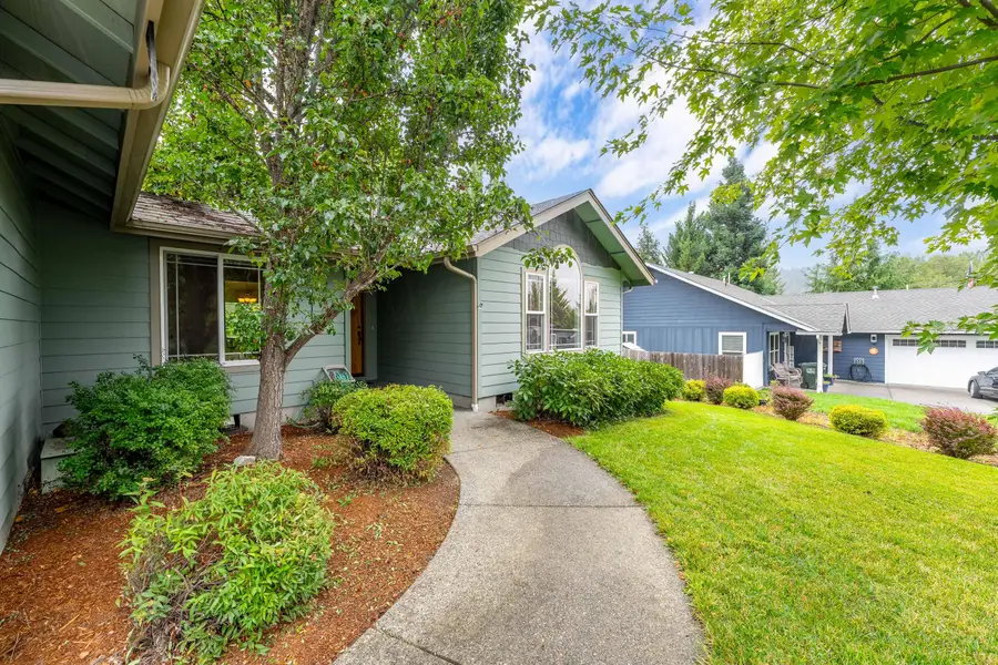 213 Kroner, Grants Pass, OR 97527 - Image #2