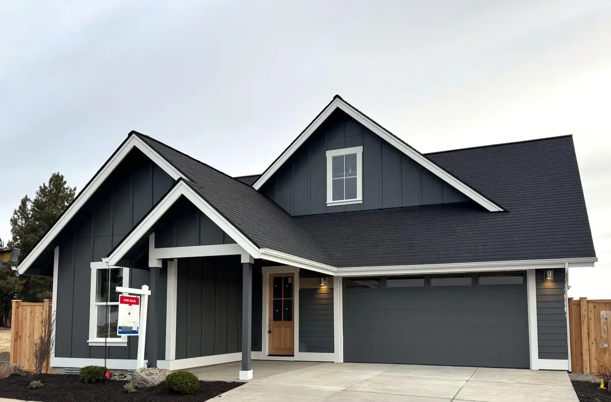 61194 SE Berkshire, Bend, OR 97702 - Image #1