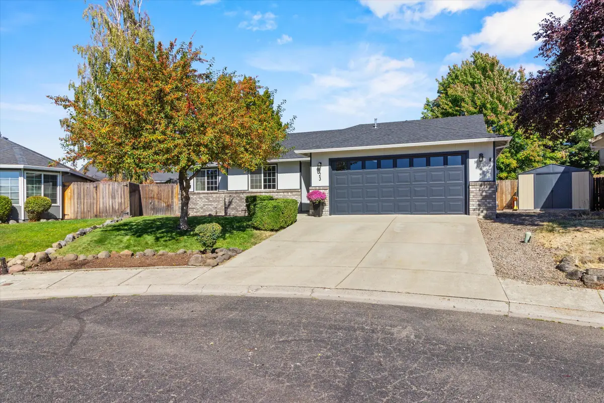 23 Blue Heron, Eagle Point, OR 97524 - Image #1