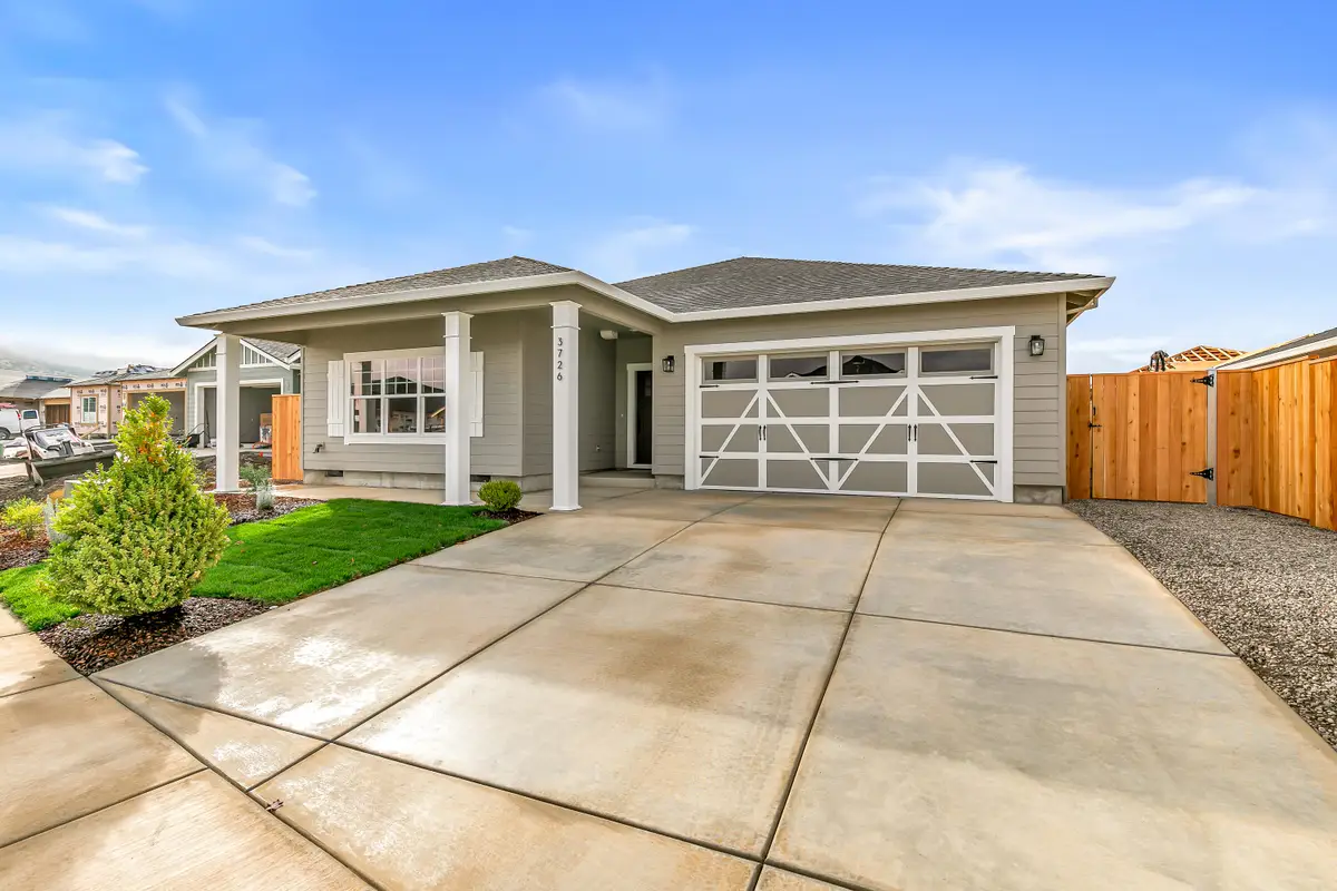 3726 Carlin Drive, Medford, OR 97504 - #1