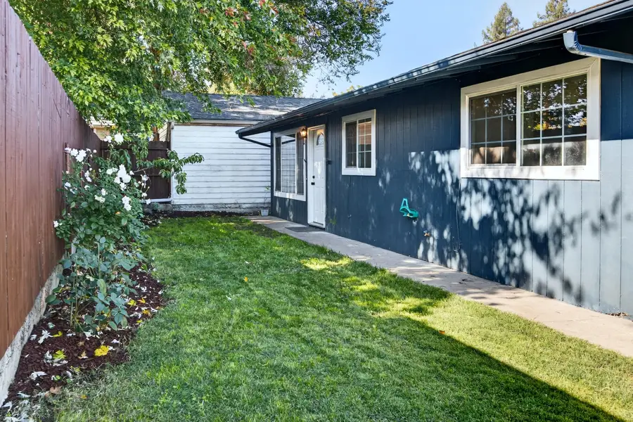 534 Hamilton, Medford, OR 97501 - Image #2