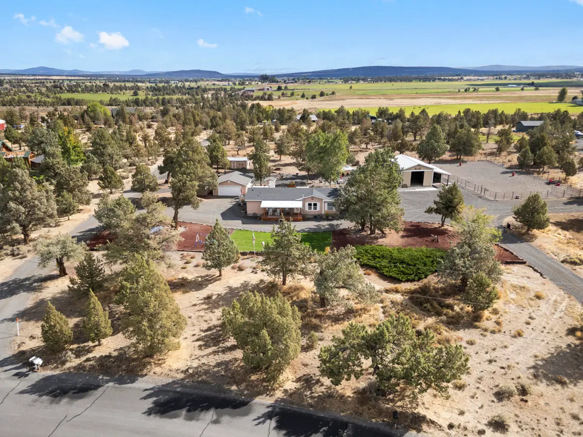 165 SW Bent Loop, Powell Butte, OR 97753 - #1