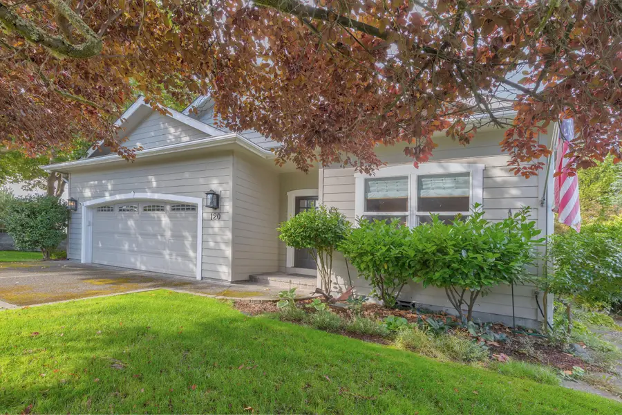 120 Gold River, Grants Pass, OR 97527 - Image #2