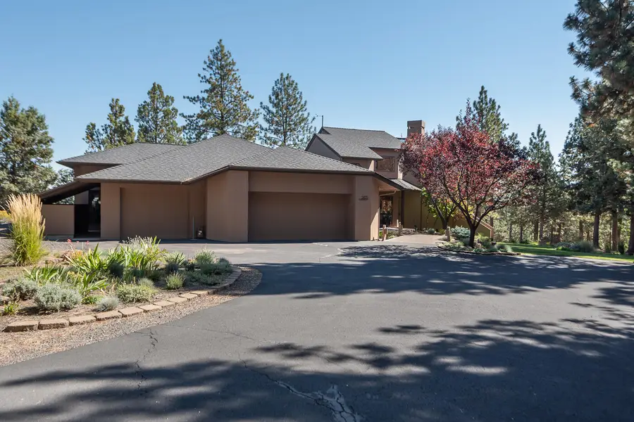 2425 NW Tower Rock, Bend, OR 97703 - Image #2