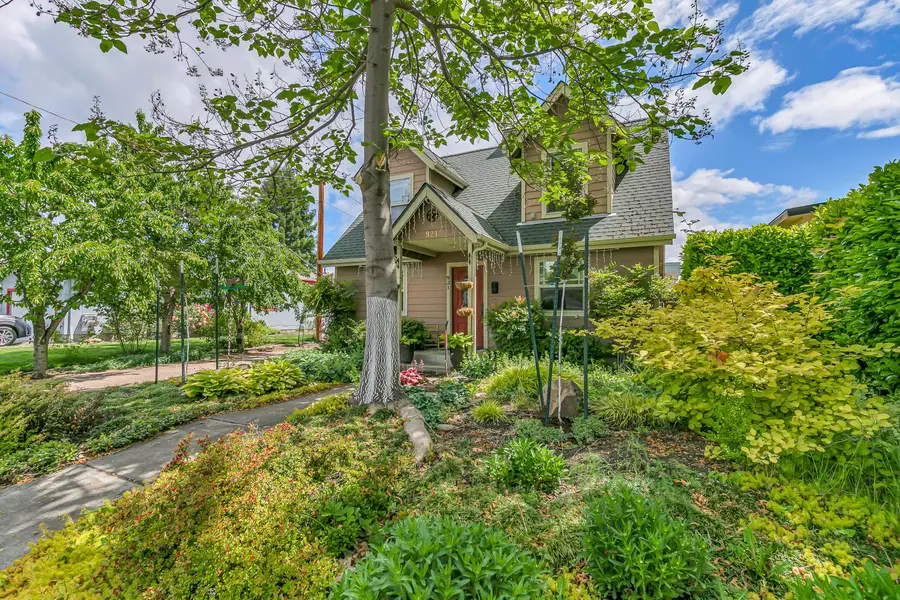 921 S Holly, Medford, OR 97501 - Image #3